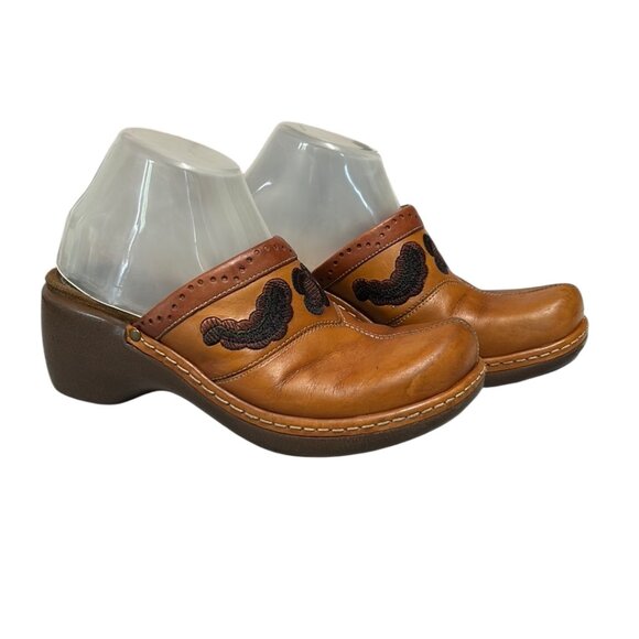 Indigo by Clarks Leather Clogs Embroidered Floral Western Mules 8 - Picture 3 of 10